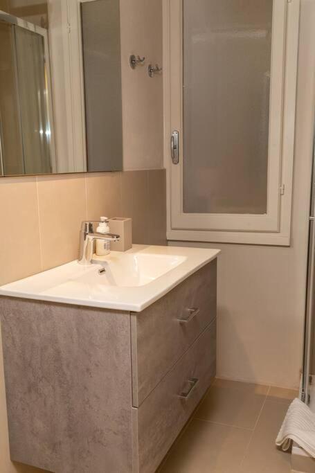Cozy Santa Maria Novella Uffizi Duomo 2Beds-2Baths Lejlighed Firenze Eksteriør billede